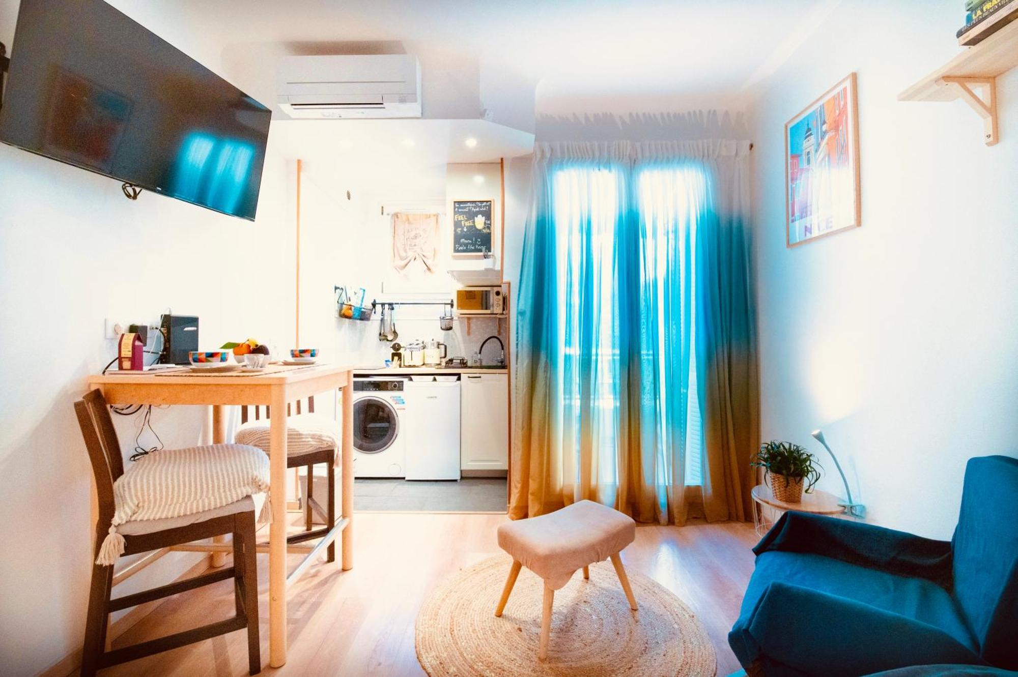 Appartement Haliviera - Golden Square, 1Min From Beach à Nice Extérieur photo