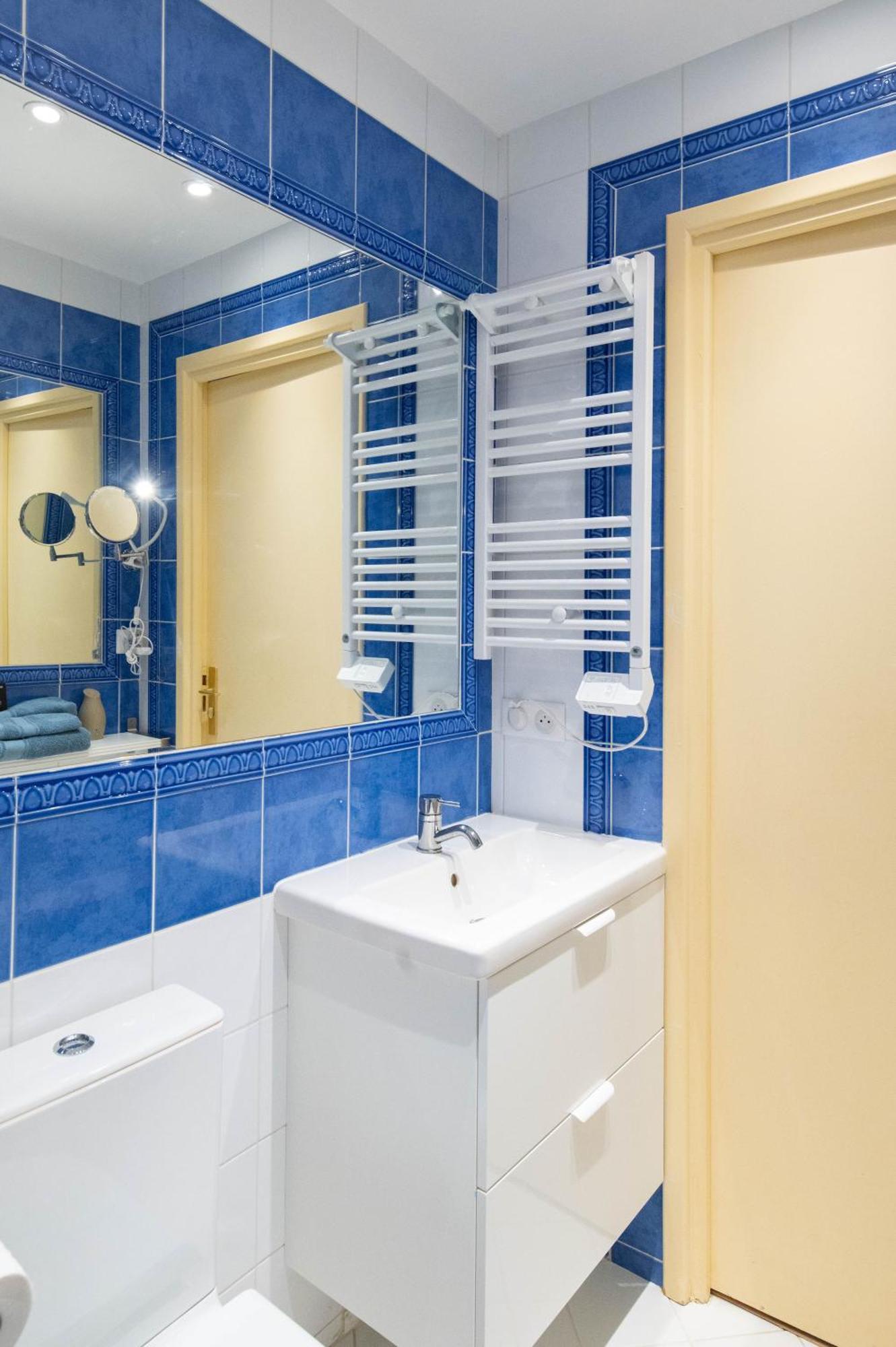 Appartement Haliviera - Golden Square, 1Min From Beach à Nice Extérieur photo